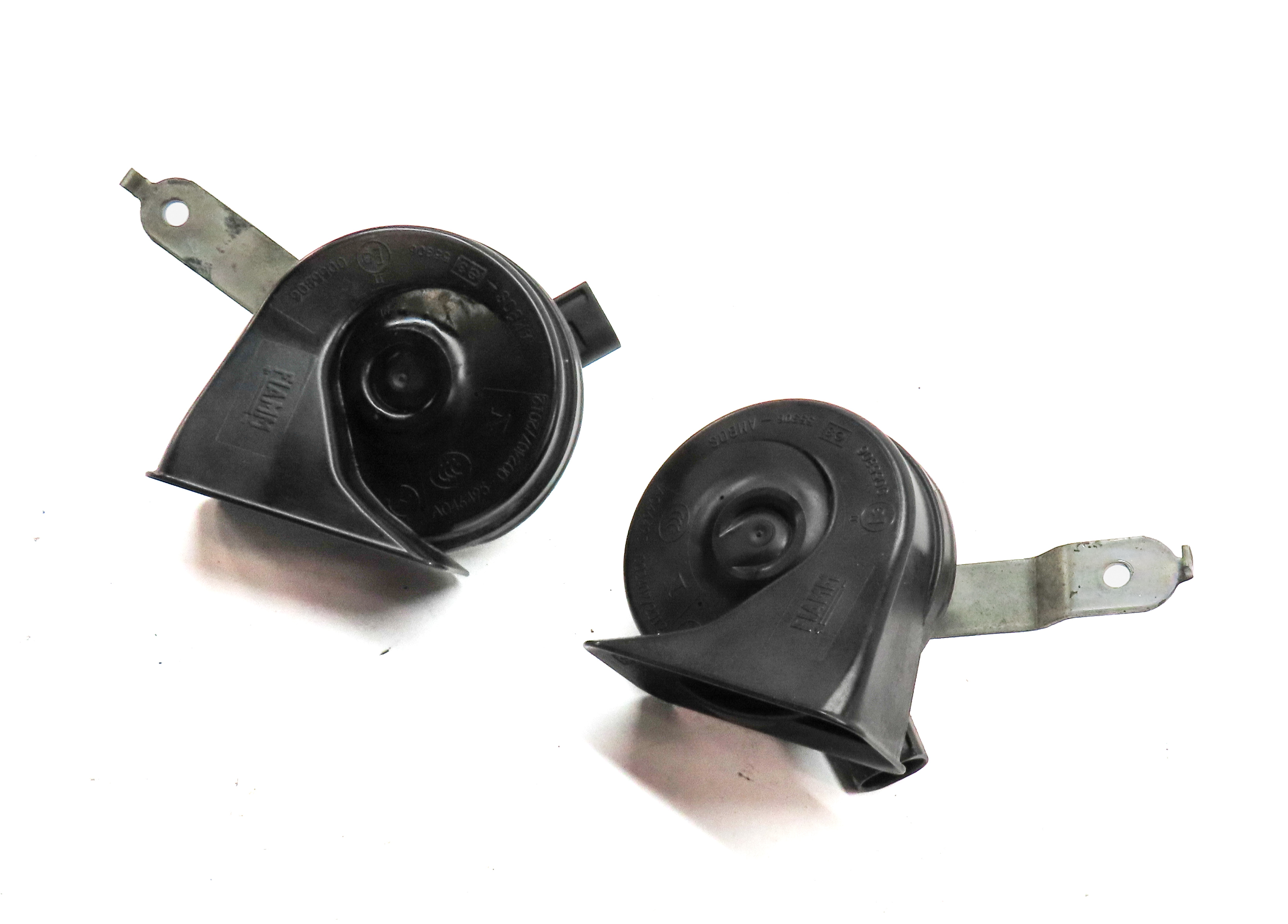2011-2018 BMW X3 X4 (F25 F26) HIGH & LOW TONE SAFETY HORN SET-2 — exact item pictured